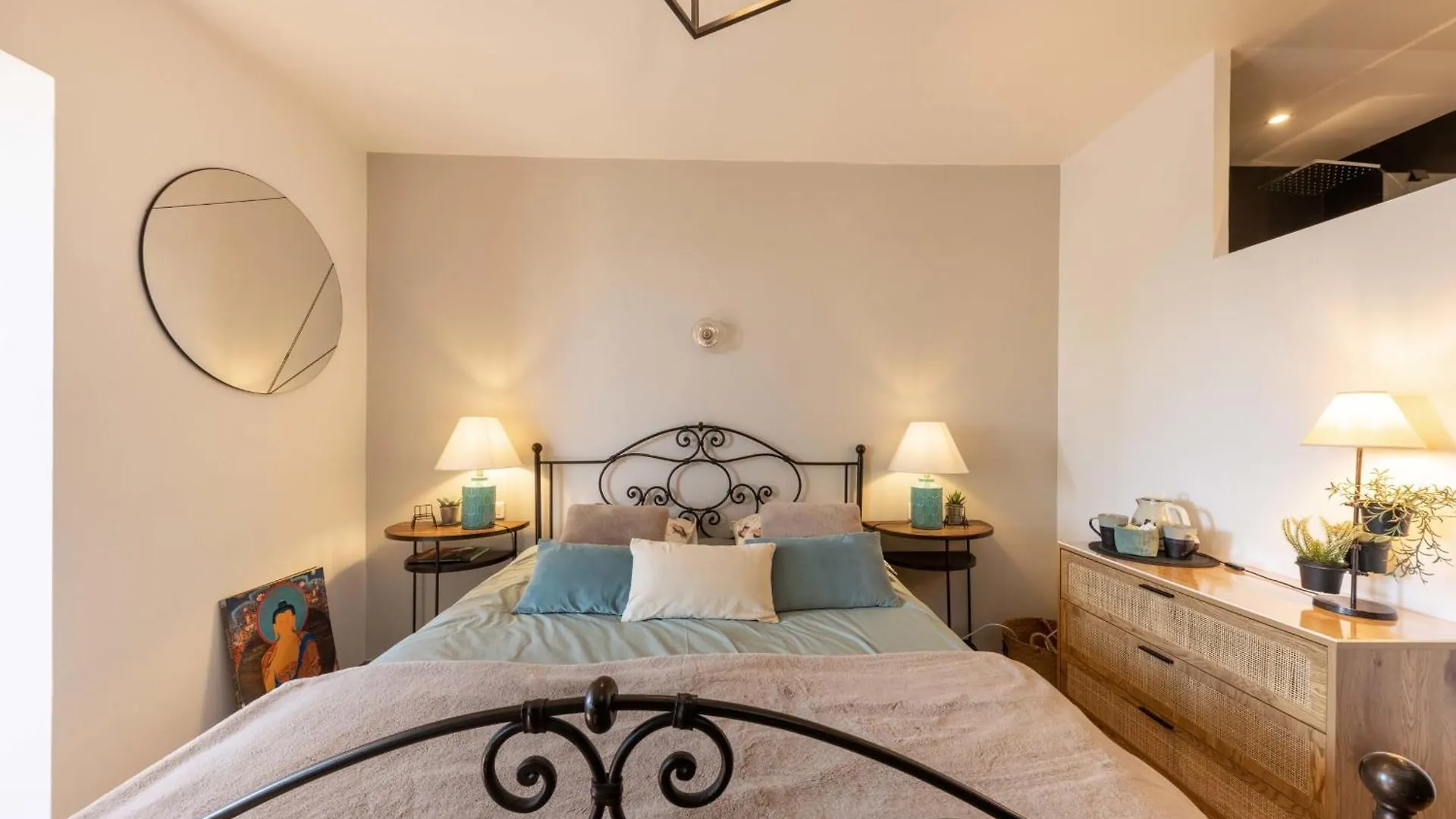 Holiday home Deluxe Room With Garden Pool And Sea View Nice