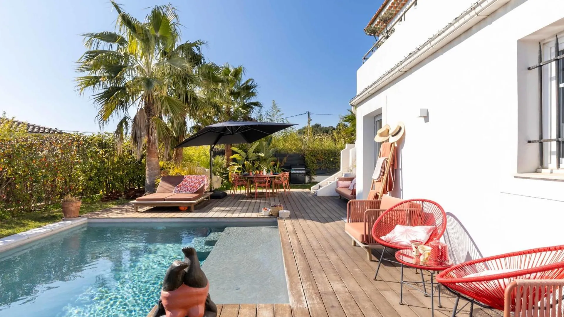 Deluxe Room With Garden Pool And Sea View Nice 0*,  France