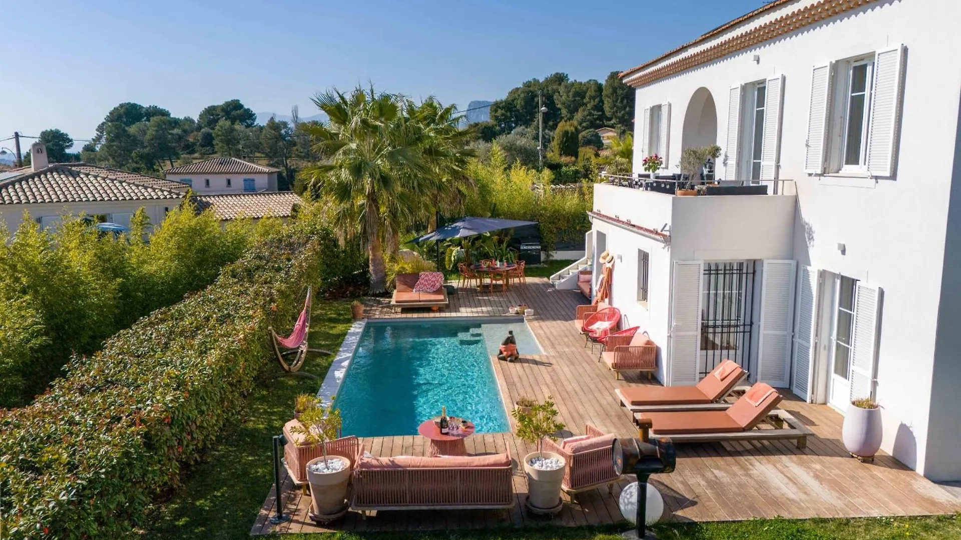 Deluxe Room With Garden Pool And Sea View Nice 0*,  France